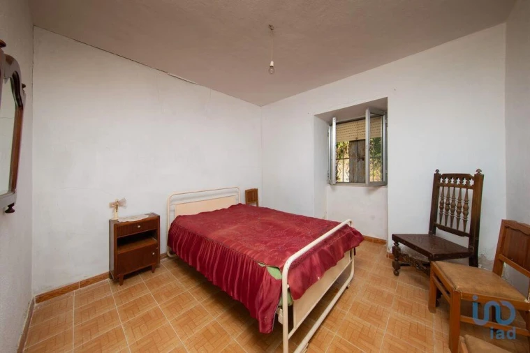 Moradia T3 para Venda em Lousã e Vilarinho Foto 4