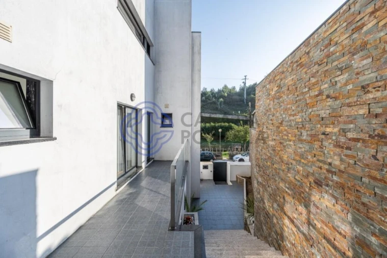 Moradia T3 para Venda em Custóias, Leça do Balio e Guifões Foto 3