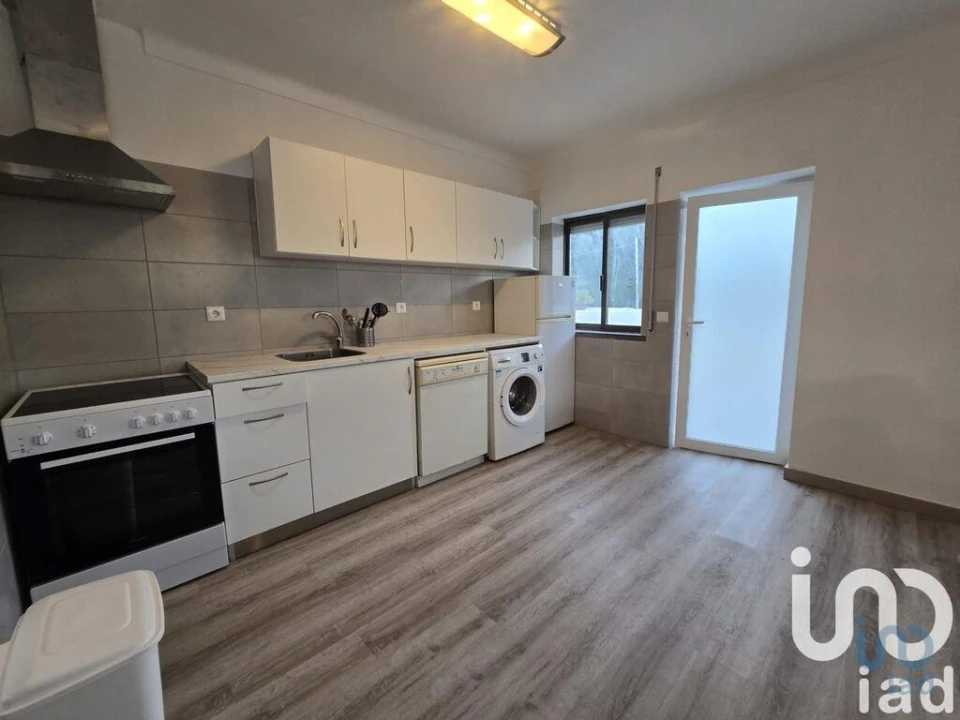 Apartamento T2 para Venda em Ferrel Foto 3
