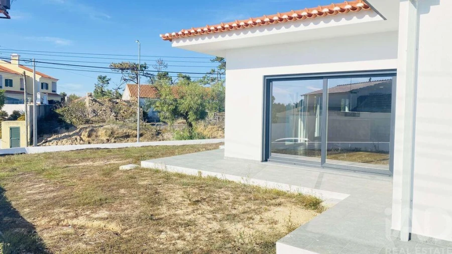 Moradia T5 para Venda em Santo Isidoro Foto 30