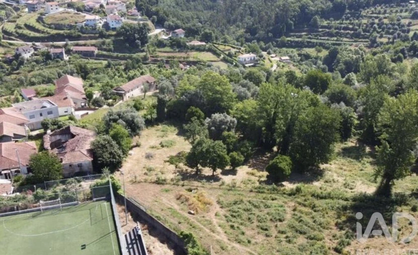 Moradia T4 para Venda em Arco de Baúlhe e Vila Nune Foto 21