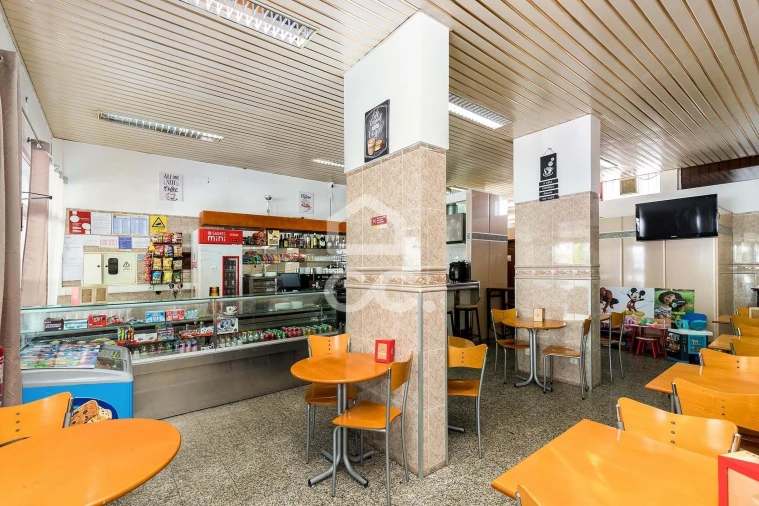 Negócio para Venda em Bacelo e Senhora da Saúde Foto 1