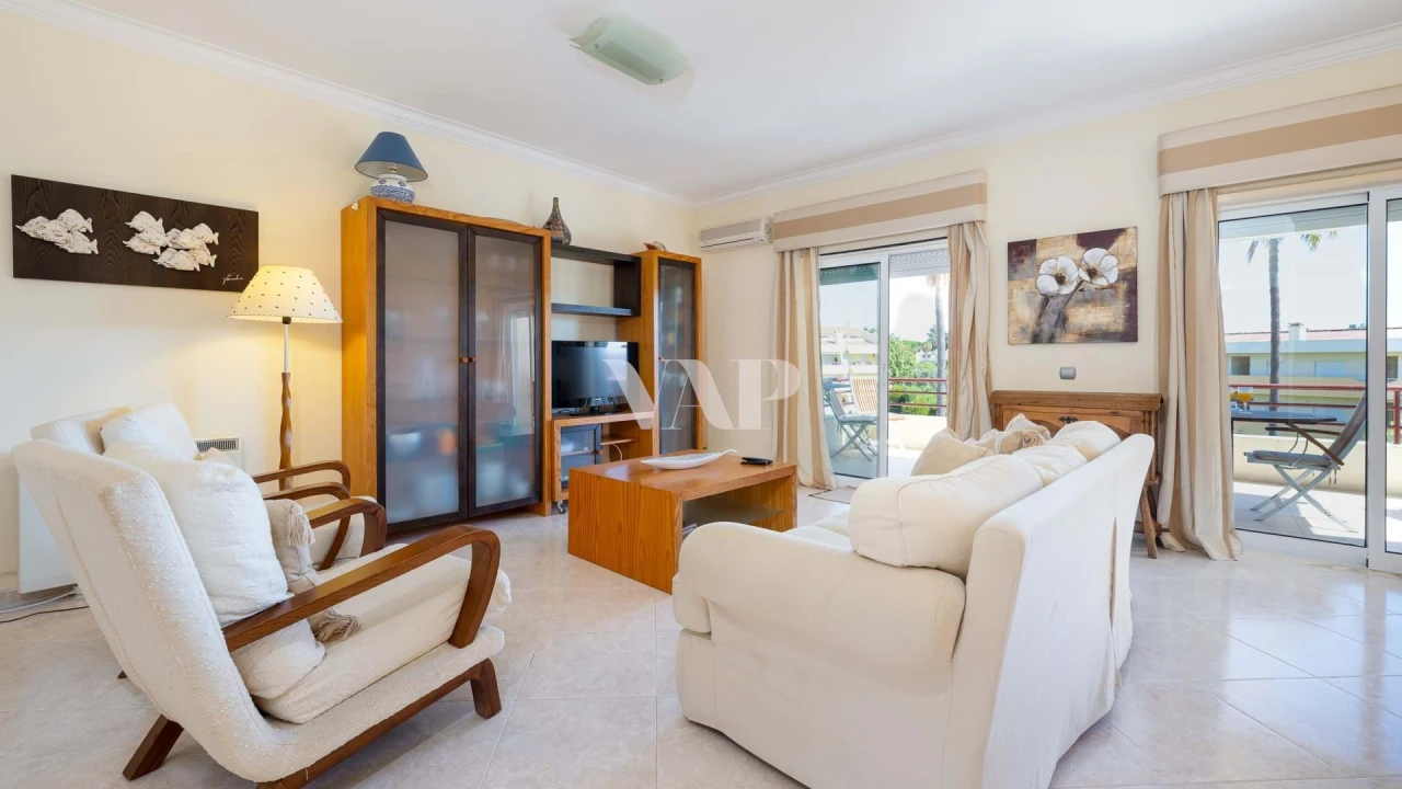 Apartamento T3 para Venda em Quarteira Foto 7