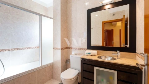 Apartamento T3 para Venda em Quarteira