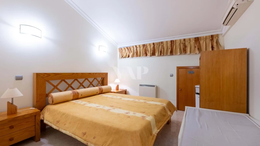Apartamento T3 para Venda em Quarteira Foto 23