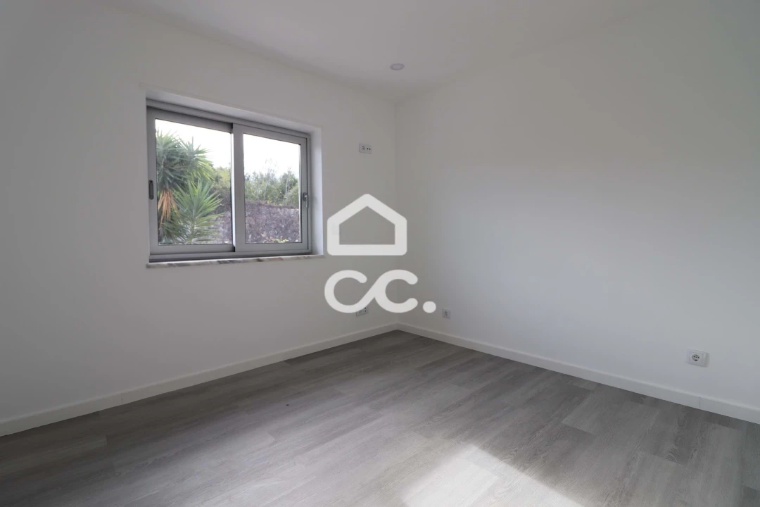 Apartamento T2 para Venda em Santa Clara e Castelo Viegas Foto 8