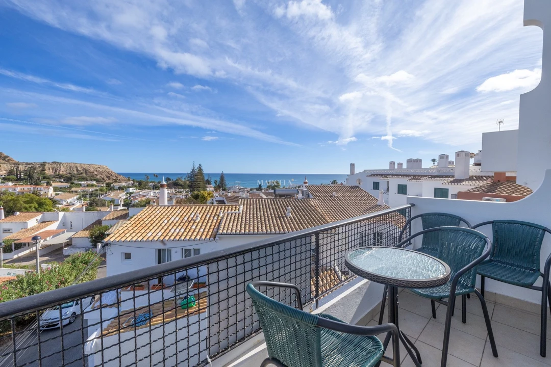 Apartamento T1 para Venda em Luz Foto 2