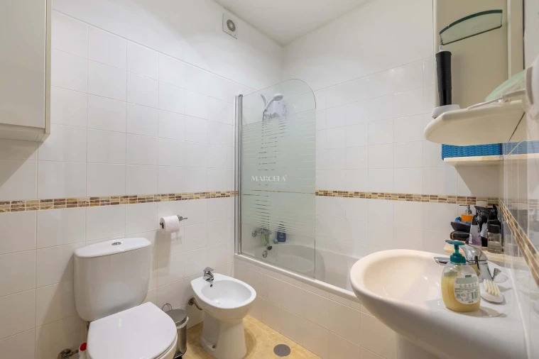 Apartamento T1 para Venda em Luz Foto 14