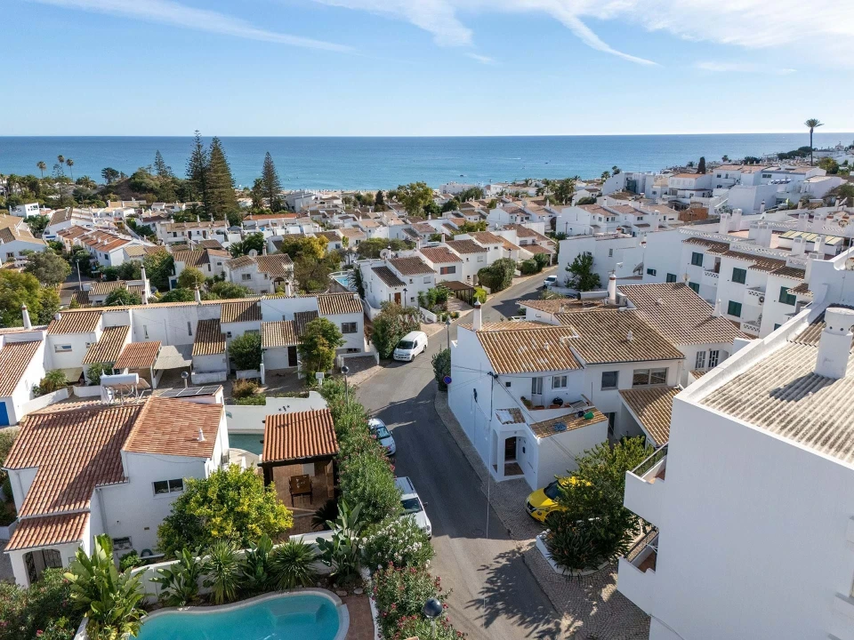 Apartamento T1 para Venda em Luz Foto 1