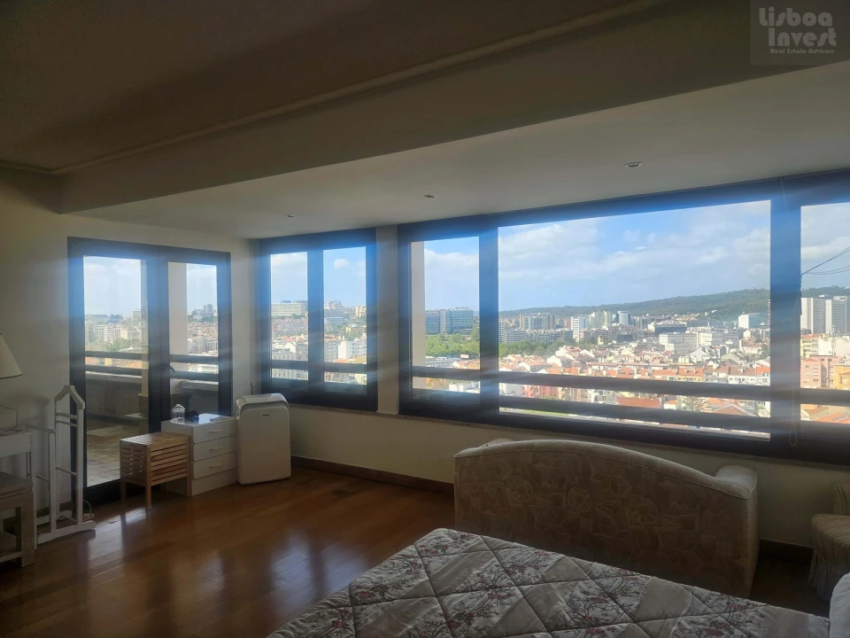 Apartamento T3 para Arrendamento em Avenidas Novas Foto 31