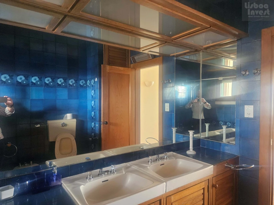Apartamento T3 para Arrendamento em Avenidas Novas Foto 24