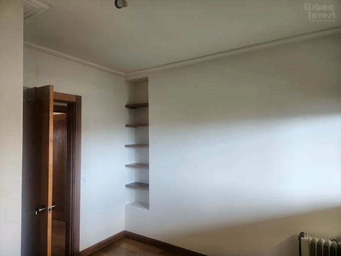 Apartamento T3 para Arrendamento em Avenidas Novas Foto 26
