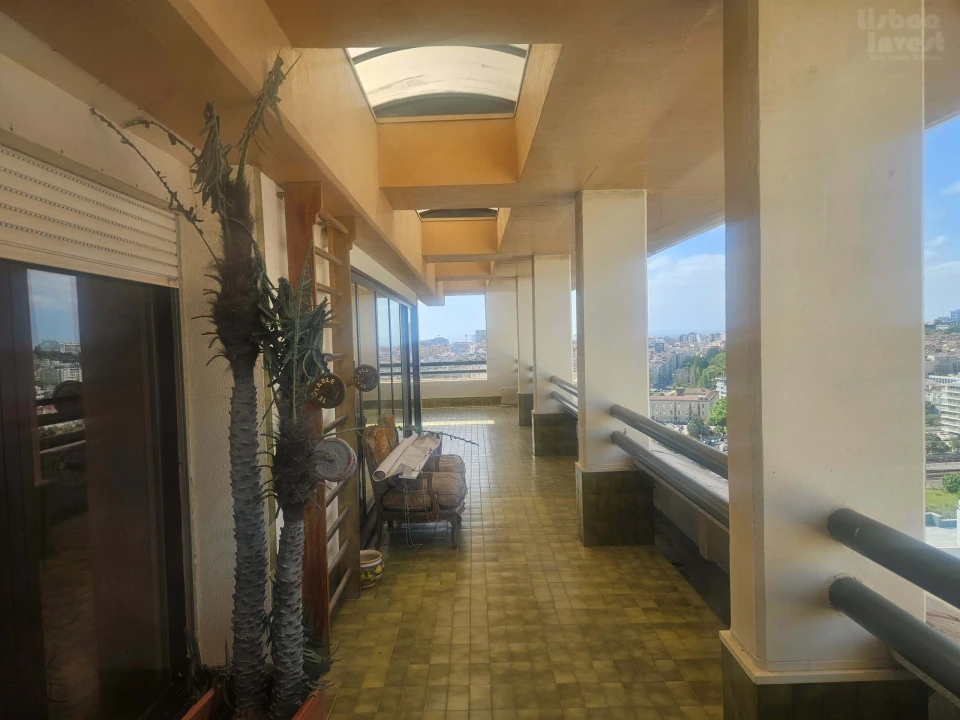 Apartamento T3 para Arrendamento em Avenidas Novas Foto 35