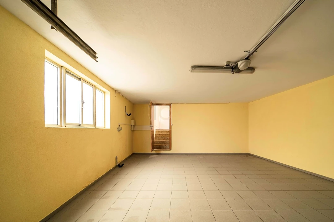 Moradia T5 para Venda em Castêlo da Maia Foto 51