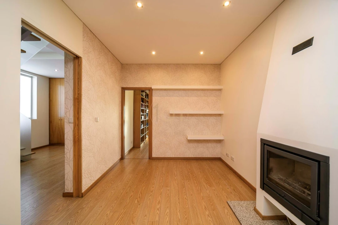 Moradia T5 para Venda em Castêlo da Maia Foto 19