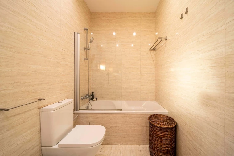 Moradia T5 para Venda em Castêlo da Maia Foto 38