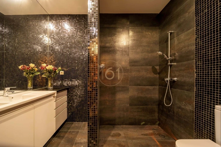 Moradia T5 para Venda em Castêlo da Maia Foto 20