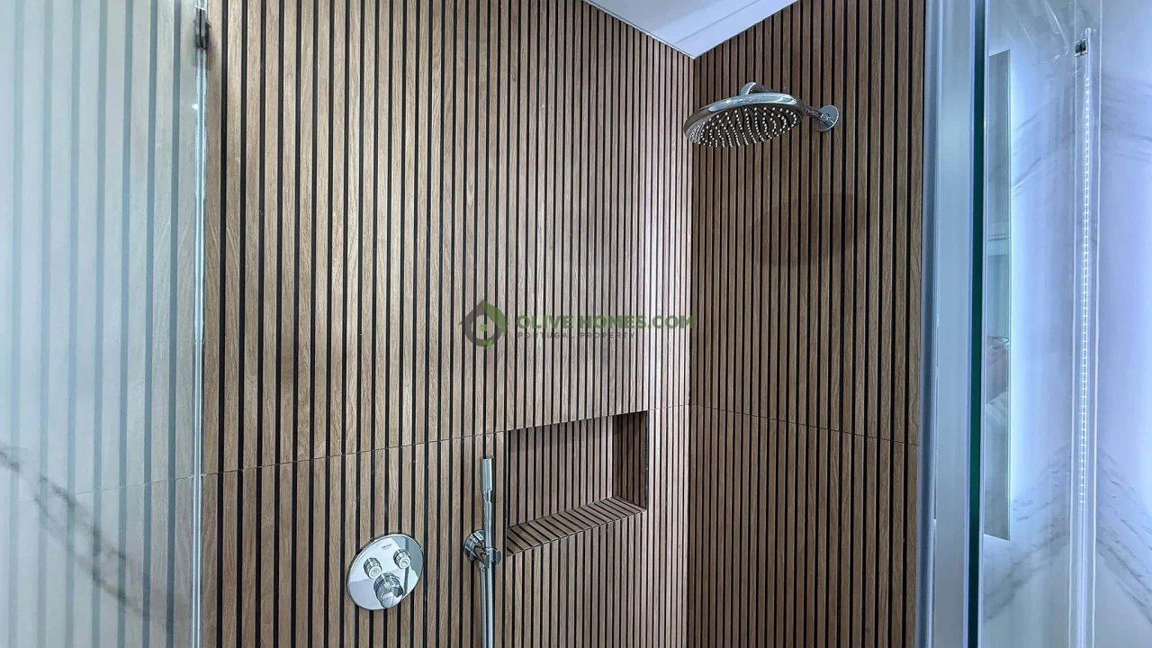 Apartamento T2 para Venda em Quarteira Foto 32