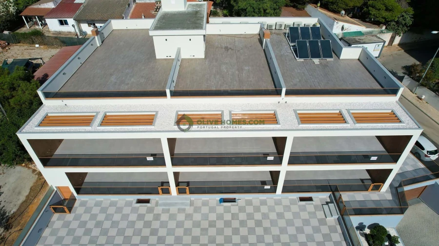 Apartamento T2 para Venda em Quarteira Foto 41