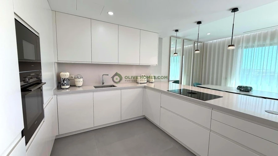 Apartamento T2 para Venda em Quarteira Foto 15