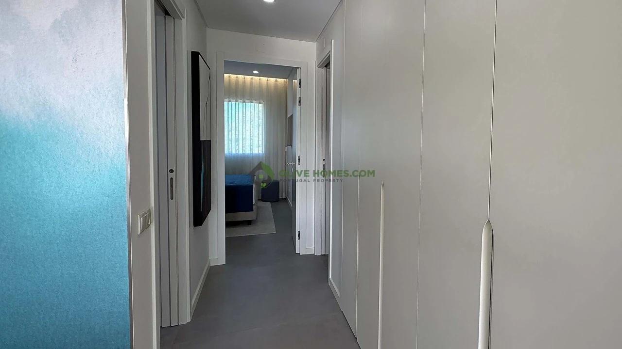 Apartamento T2 para Venda em Quarteira Foto 30