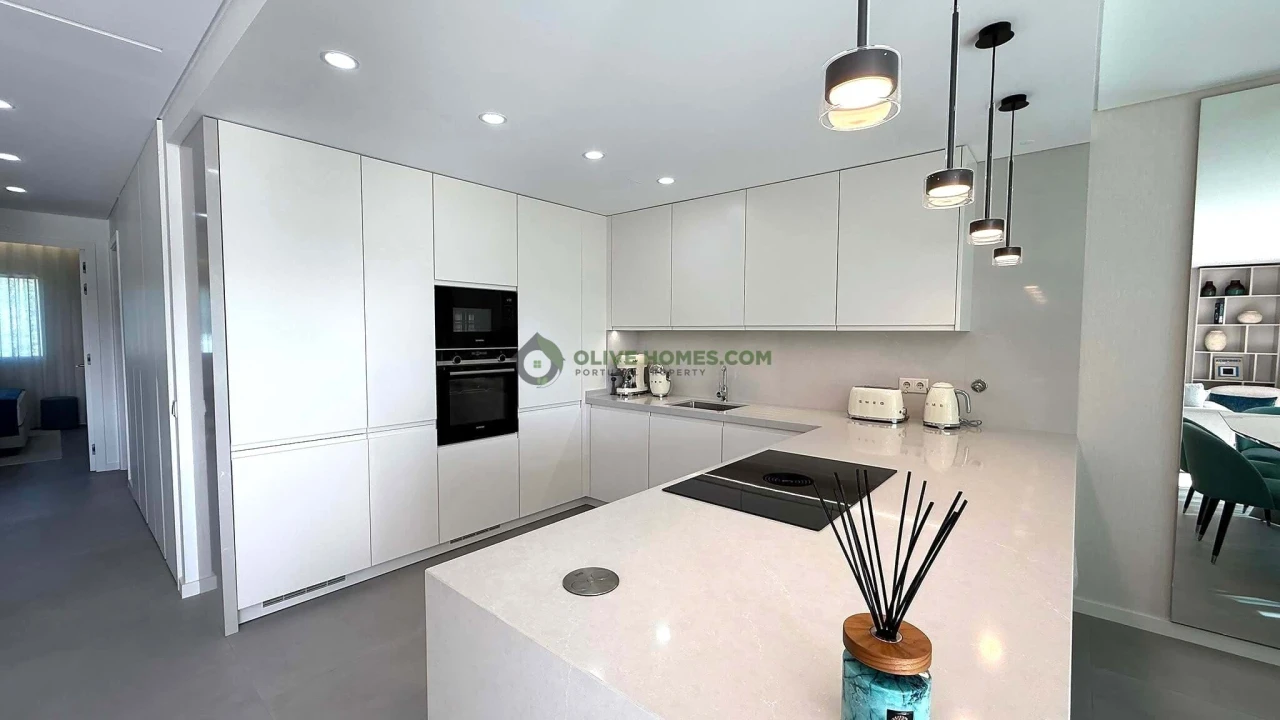 Apartamento T2 para Venda em Quarteira Foto 16