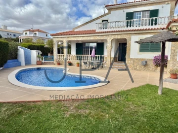 Moradia T4 para Venda em Castro Marim