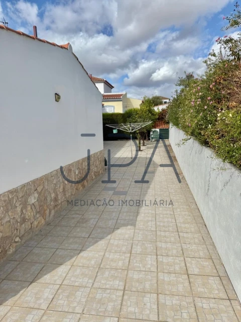 Moradia T4 para Venda em Castro Marim