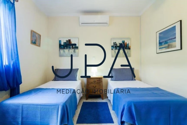 Moradia T4 para Venda em Castro Marim Foto 9