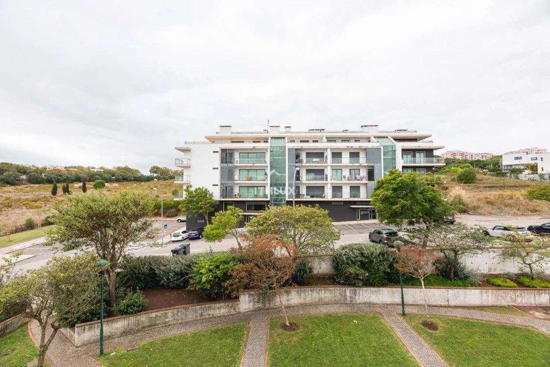 Apartamento T3 para Venda em Barcarena Foto 24