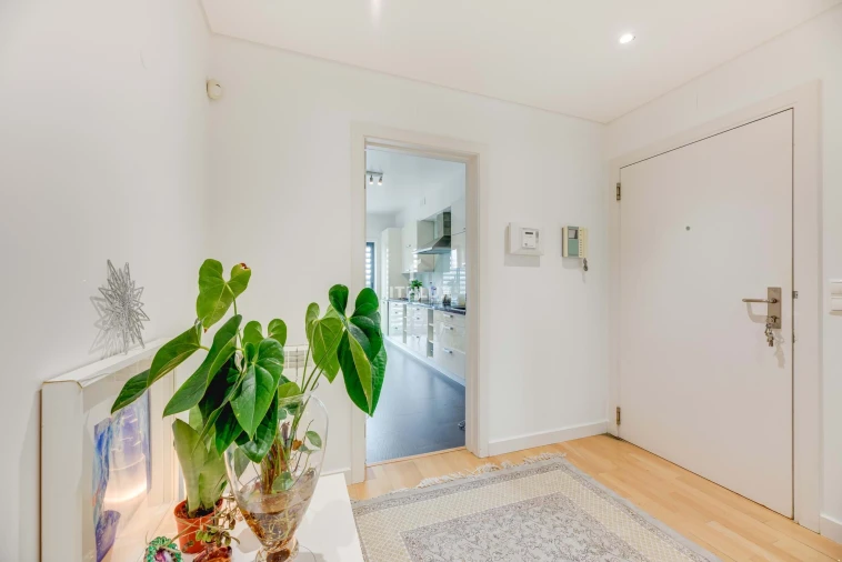 Apartamento T3 para Venda em Barcarena Foto 21