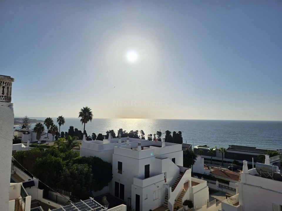 Moradia T3 para Venda em Albufeira e Olhos de Água Foto 3