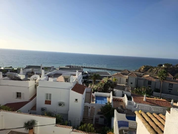 Moradia T3 para Venda em Albufeira e Olhos de Água