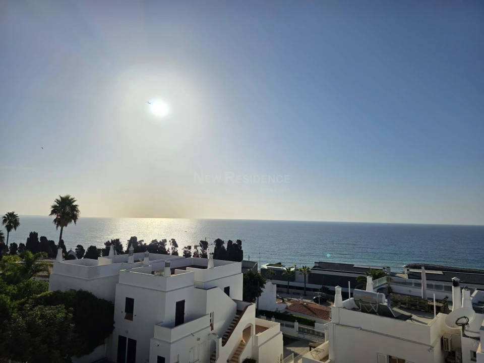 Moradia T3 para Venda em Albufeira e Olhos de Água Foto 11