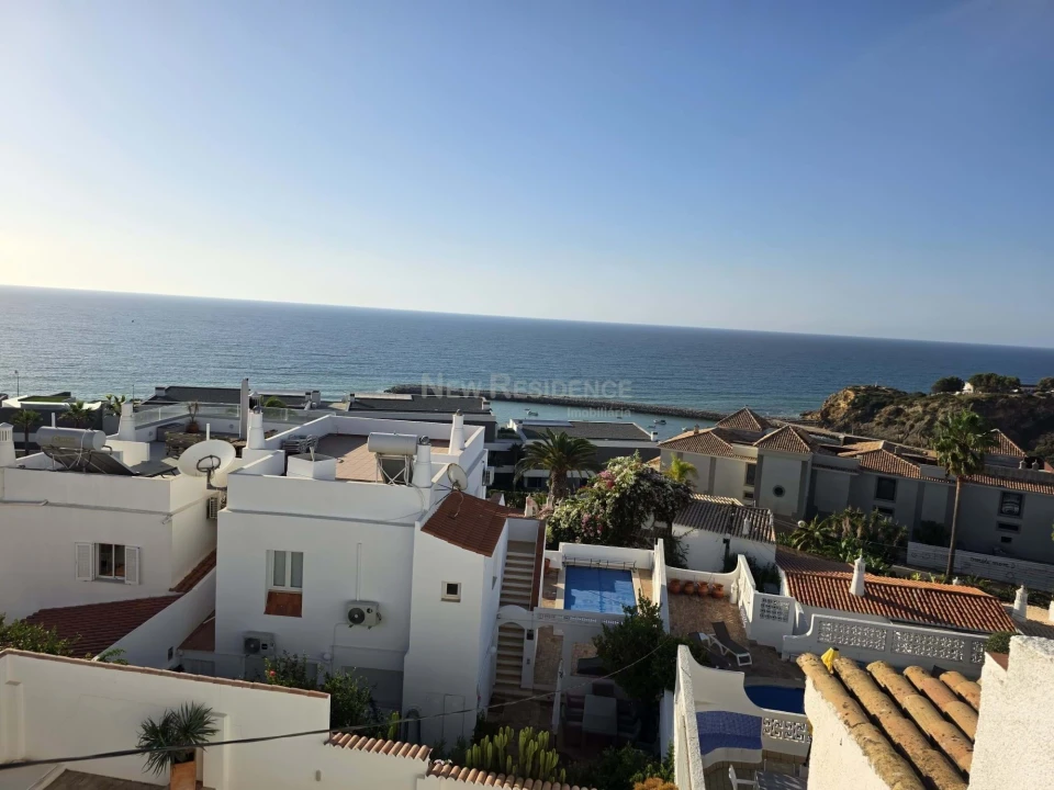Moradia T3 para Venda em Albufeira e Olhos de Água Foto 20