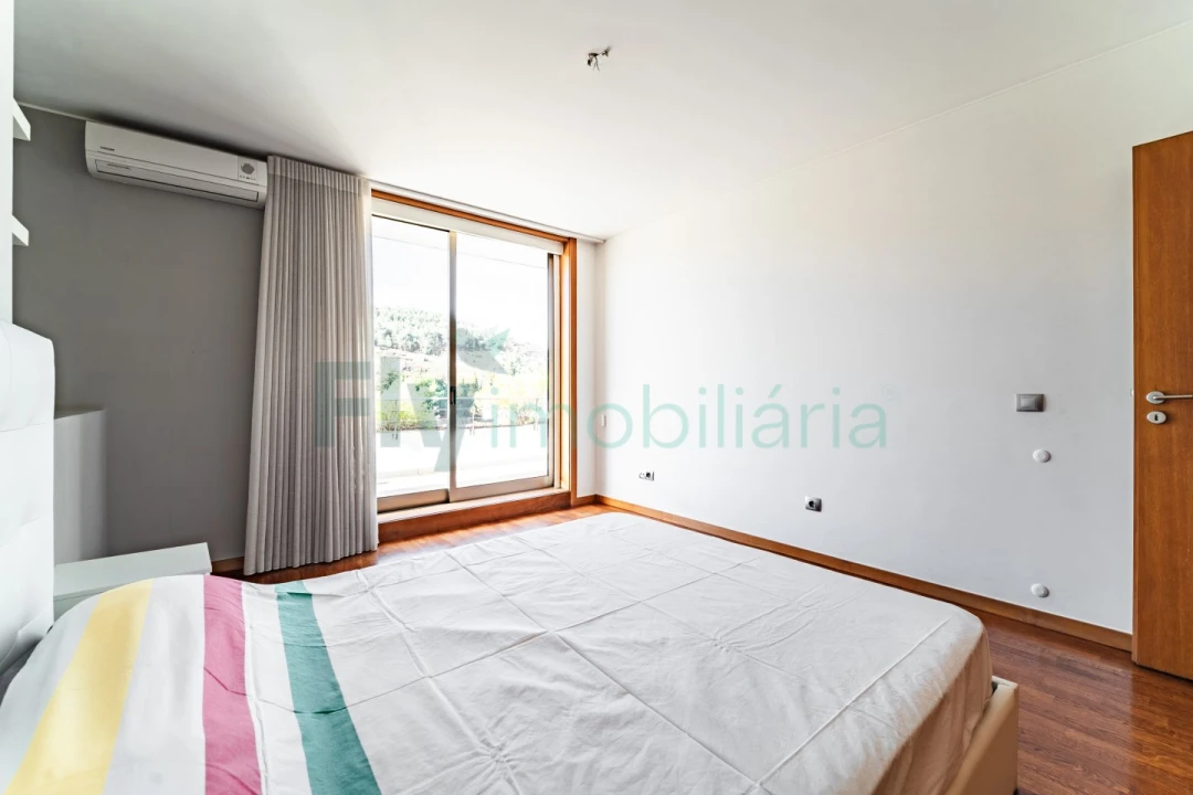 Apartamento T3 para Venda em Caldas de Vizela (São Miguel e São João) Foto 30