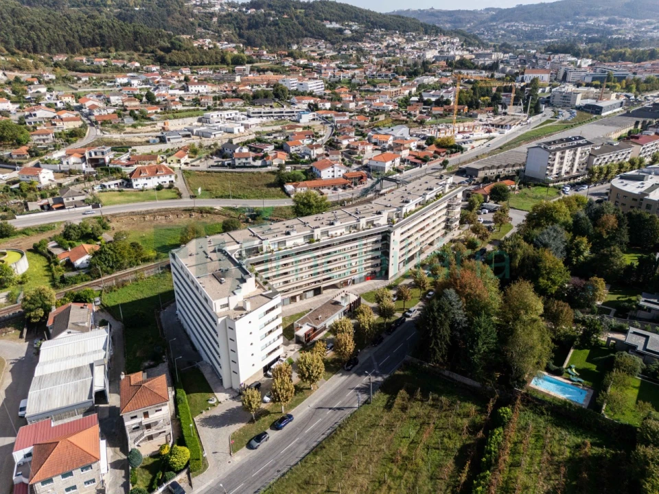 Apartamento T3 para Venda em Caldas de Vizela (São Miguel e São João) Foto 47