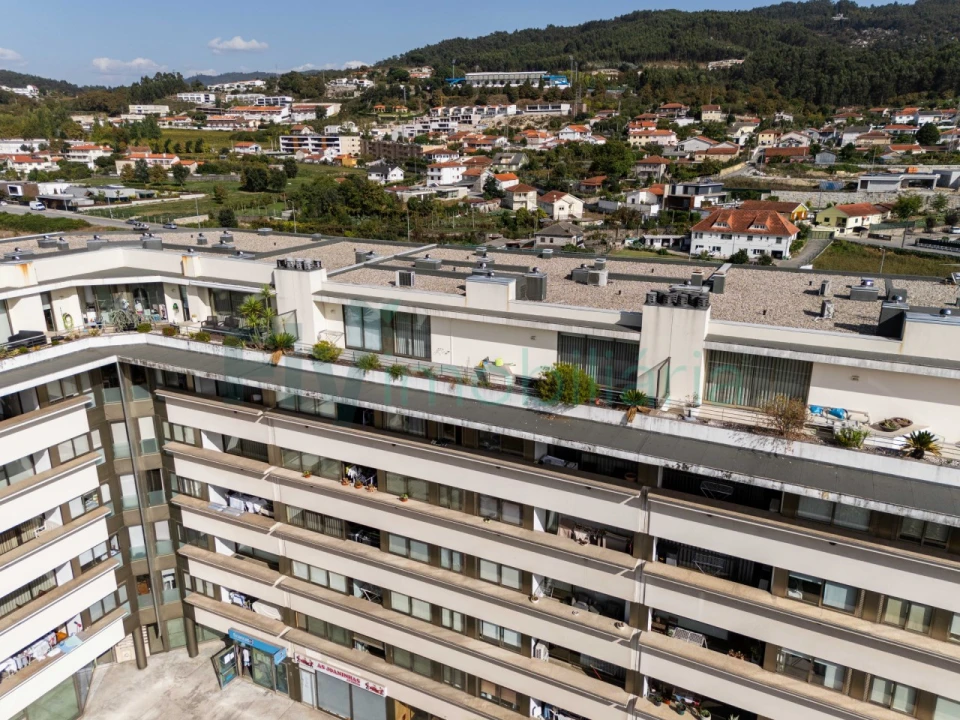 Apartamento T3 para Venda em Caldas de Vizela (São Miguel e São João) Foto 52