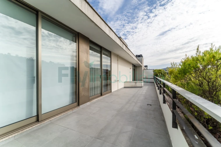 Apartamento T3 para Venda em Caldas de Vizela (São Miguel e São João) Foto 1