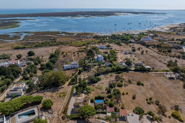 Moradia T3 para Venda em Olhão Foto 25