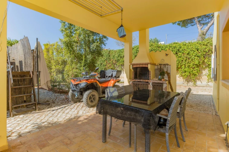 Moradia T3 para Venda em Olhão Foto 22