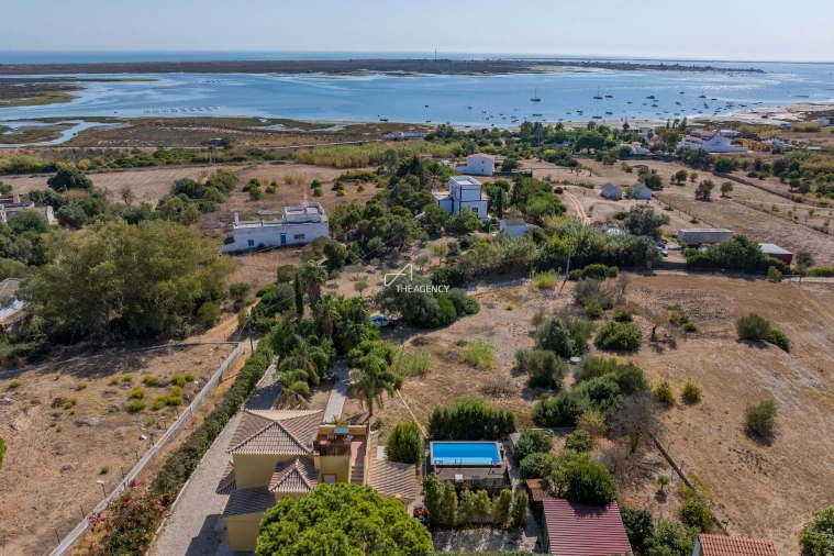 Moradia T3 para Venda em Olhão Foto 29