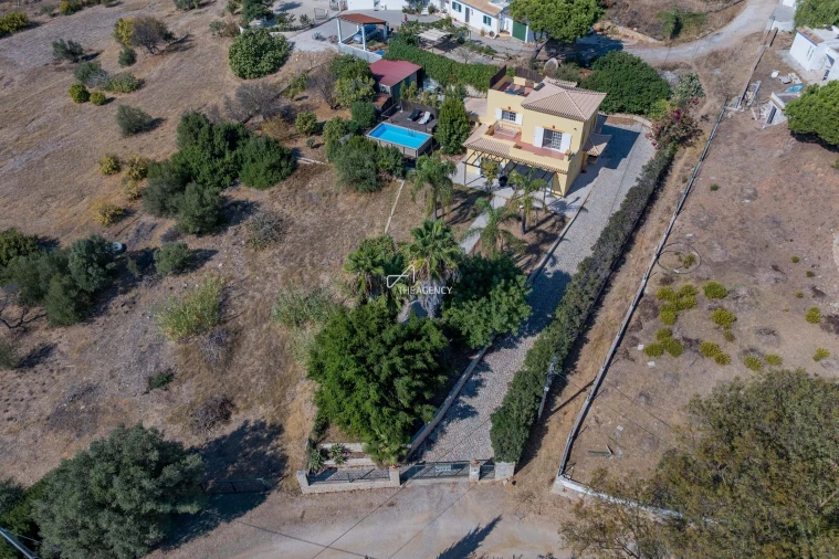 Moradia T3 para Venda em Olhão Foto 28