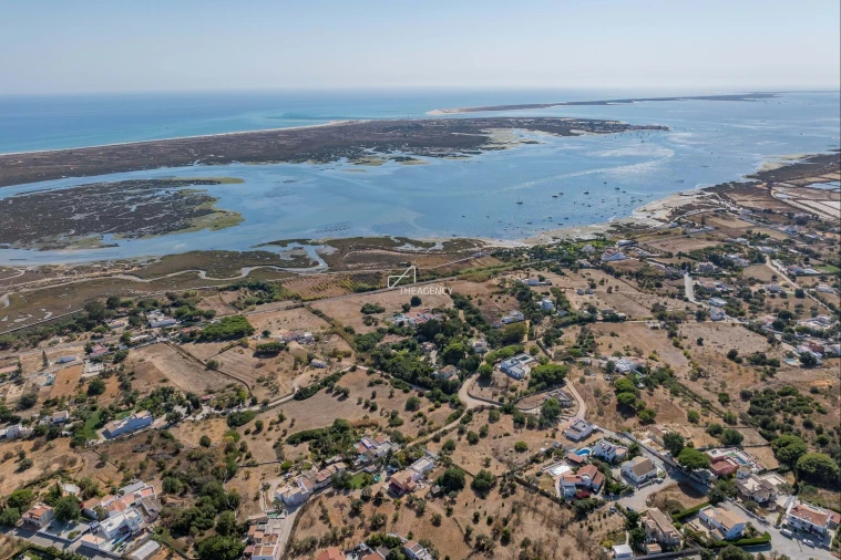 Moradia T3 para Venda em Olhão Foto 32