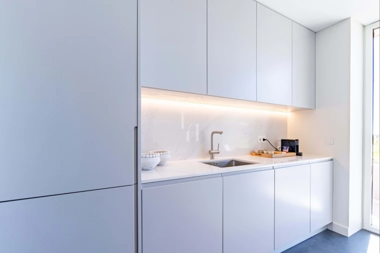 Apartamento T2 para Venda em Quarteira Foto 13