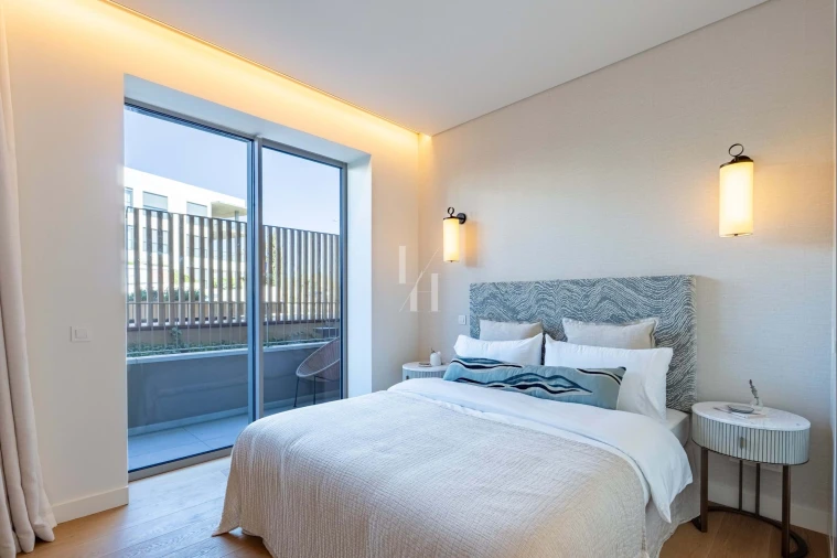 Apartamento T2 para Venda em Quarteira Foto 7