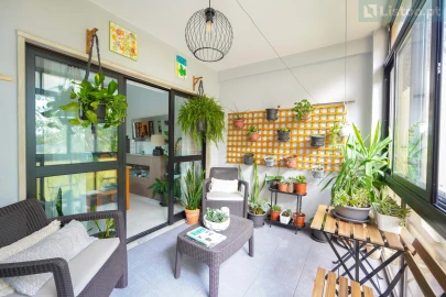 Apartamento T3 para Venda em Carcavelos e Parede