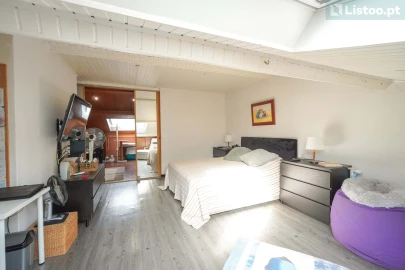 Apartamento T3 para Venda em Carcavelos e Parede
