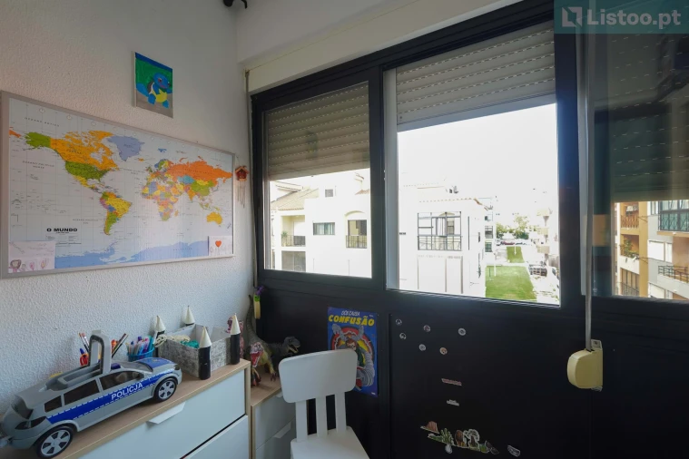Apartamento T3 para Venda em Carcavelos e Parede Foto 17