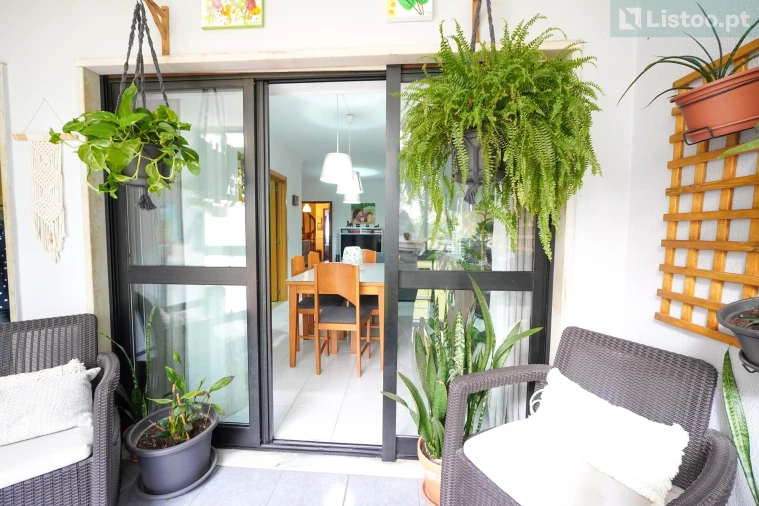 Apartamento T3 para Venda em Carcavelos e Parede Foto 8